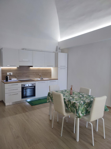 Others 2, GDB HOUSE, Bari