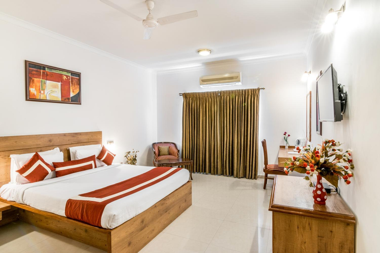 Bedroom, Octave Hotel - Double Rd, Bangalore