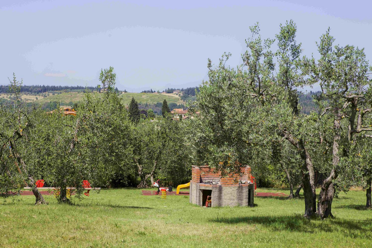 Fattoria Poggio Capponi, Florence