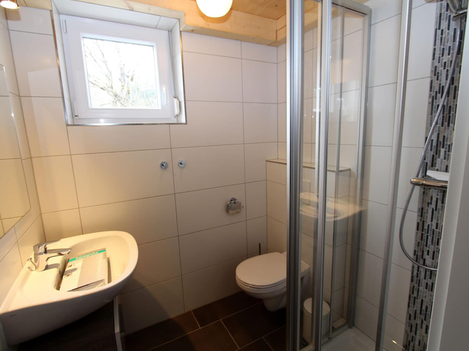 Bathroom 3, Chalet in Kotschach Near Family Ski Area, Hermagor