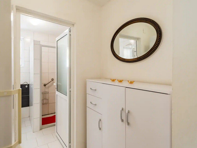 Bathroom 4, Apartments Villa Pelegrin, Jelsa
