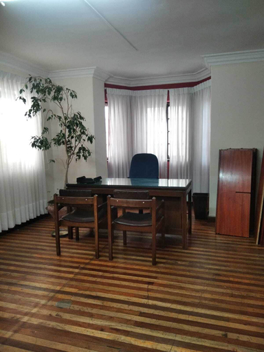 Others 4, Nomada Hostal, Pedro Domingo Murillo