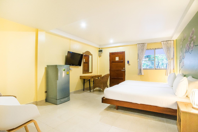 Bedroom 12