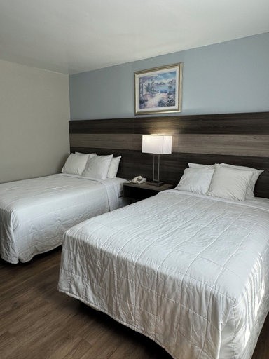 Bedroom 3, Ritz Motel, Union