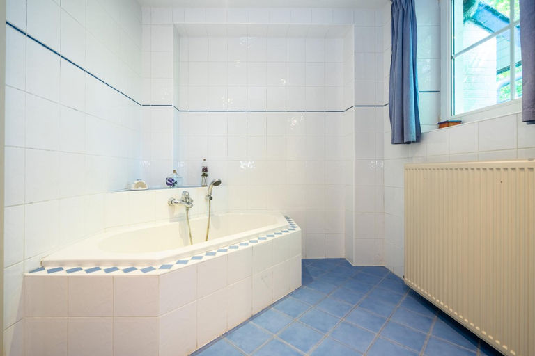 Bathroom, Au Paradis 6+2 pers villa, Luxembourg