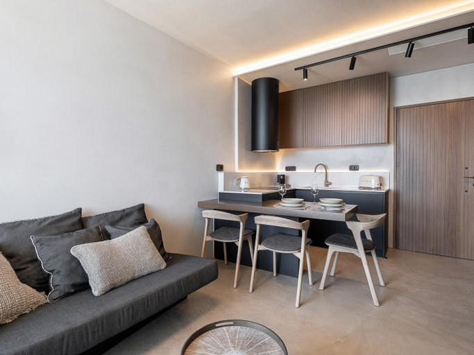 Others 5, Brand new Luxury Seannamon Suites, amazing seaview, Crete