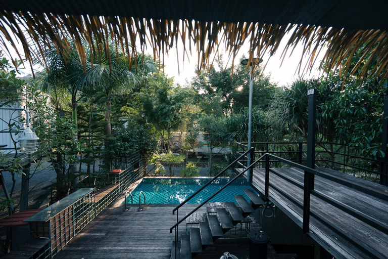 Swimming Pool 15