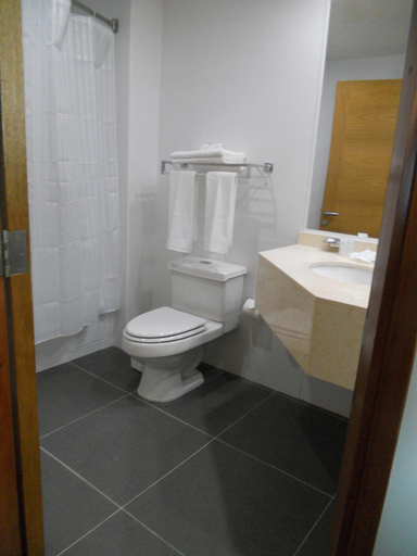 Bathroom 5, Hotel Diego de Almagro Chillan, Ñuble