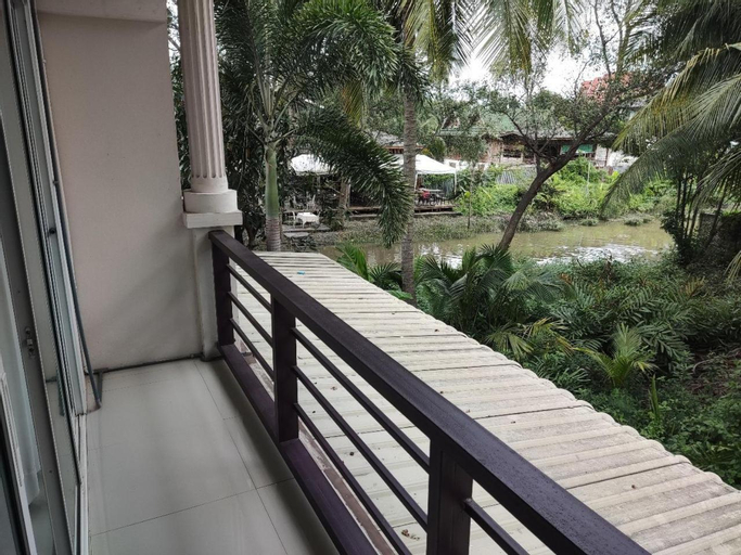Scenery 12