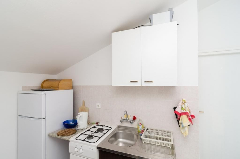 Others 5, Apartments Sutvid, Janjina