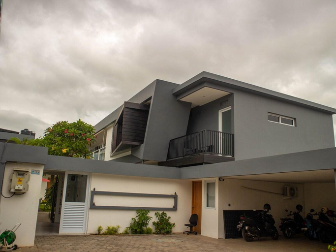 Others 5, Fynn & Vince Villa, Badung