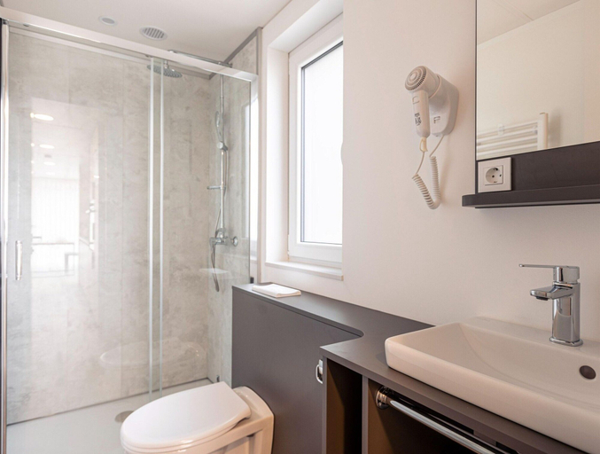 Bathroom, Chalet in Kotschach Near Ski Area Vorhegg, Hermagor