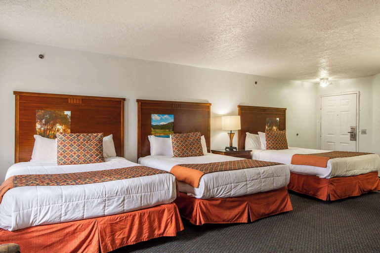 Sandia Peak Inn Old Town ABQ, a Howard Johnson by Wyndham, Bernalillo
