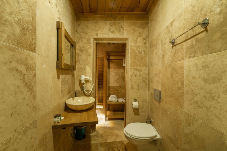 Bathroom 5, Matiana View Cave Hotel, Nevşehir