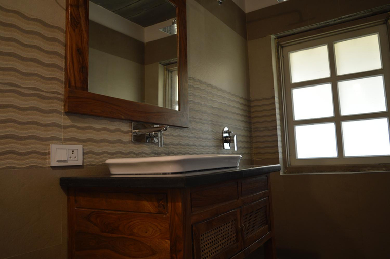 Bathroom 3, Madho Bagh, Sawai Madhopur