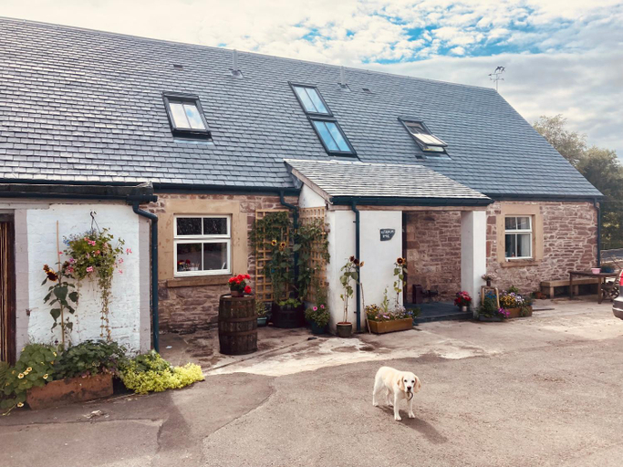 Others 4, Altquhur Byre, Stirling