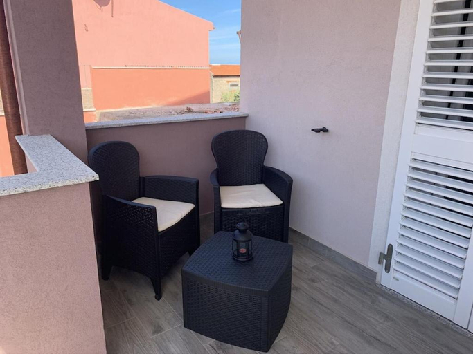 Others 4, Tulipano House - Key to Villas, Sassari