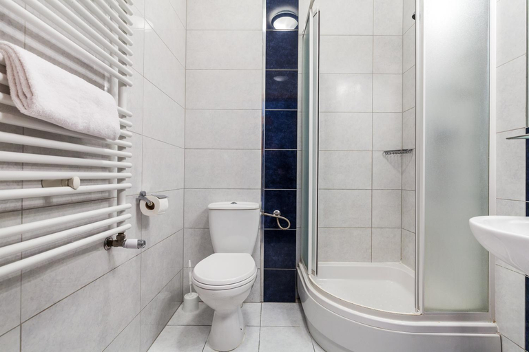 Bathroom 4, Hotel Olivia, Gdańsk City
