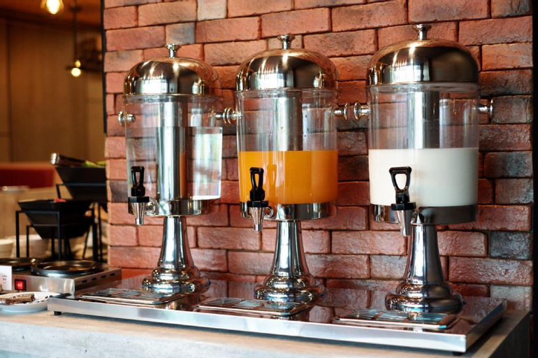 Food & Drinks 10