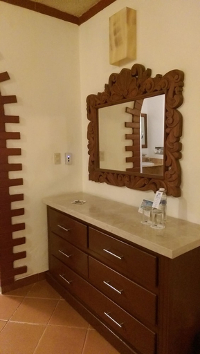 Bathroom 4, Ecotel Quinta Regia, Valladolid