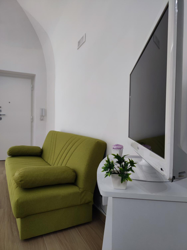 Others 4, GDB HOUSE, Bari