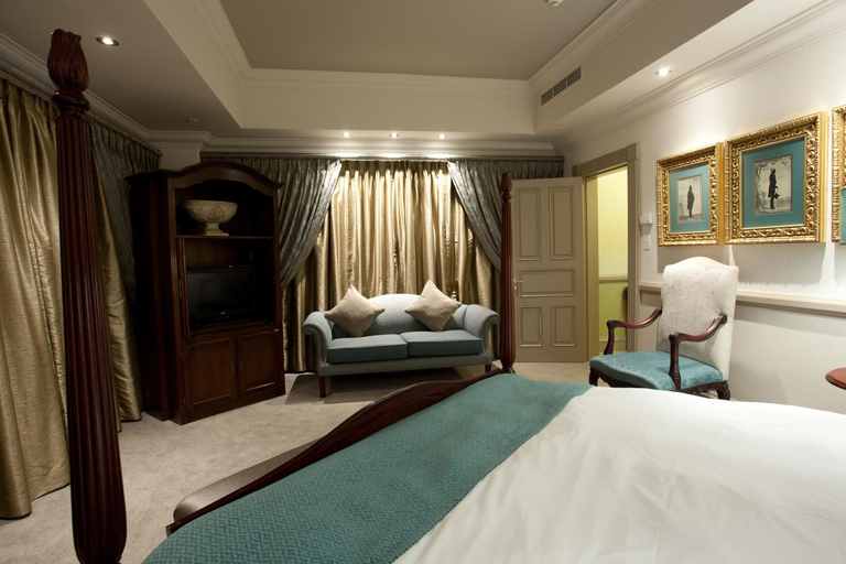 Bedroom 2, Peermont Walmont at Graceland Secunda, Gert Sibande