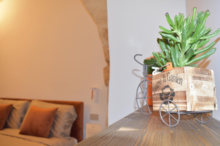 Others 2, MATTEI LUXURY B&B, Bari