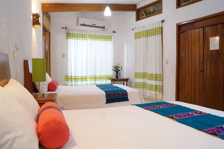Bedroom 3, Hotel La Aldea del Halach Huinic, Palenque