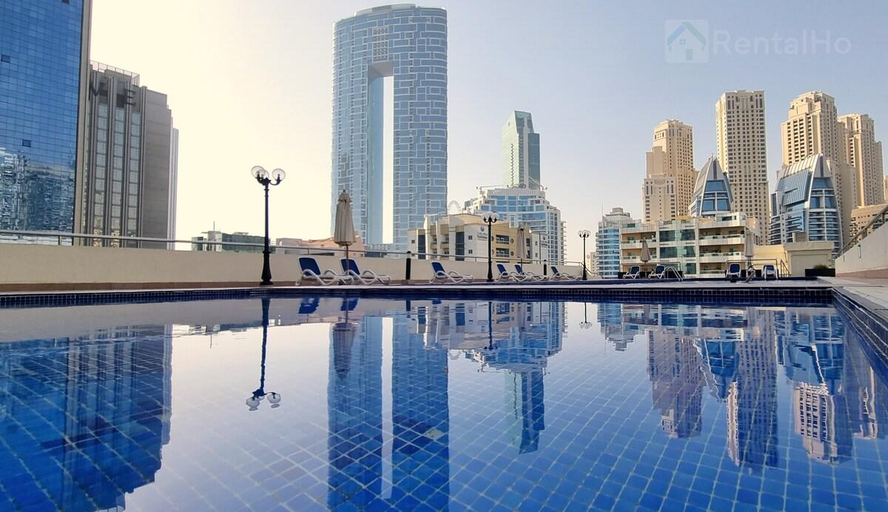 Sport & Beauty 2, Big Studio w/ Balcony and easy access to the Beach, Dubai