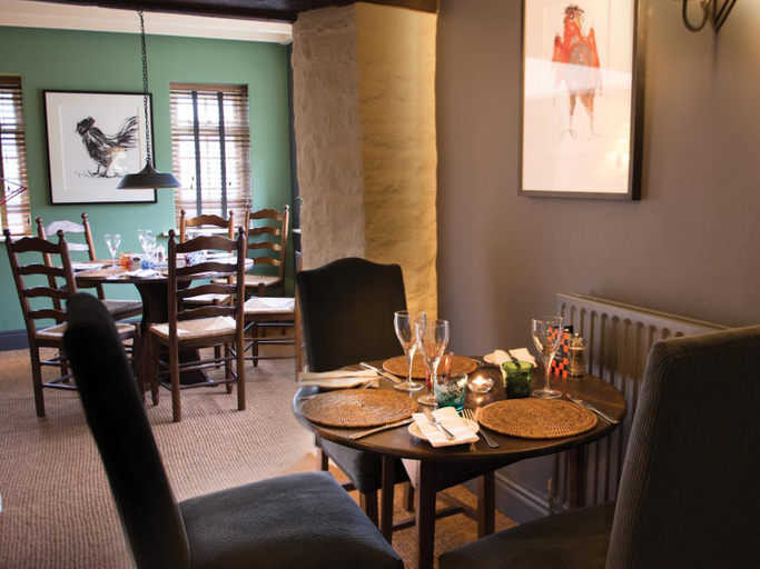 Food & Drinks 4, The Red Lion Inn, Gloucestershire