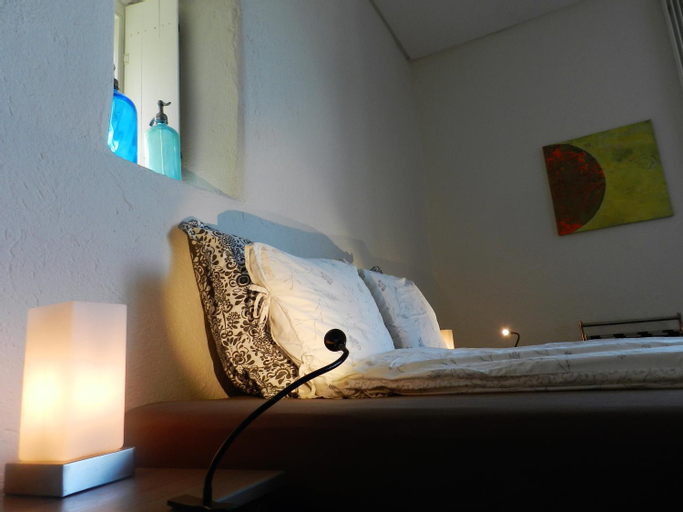Bedroom 12