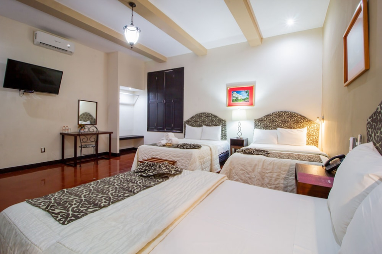 Bedroom 3, Hotel Merida, Mérida