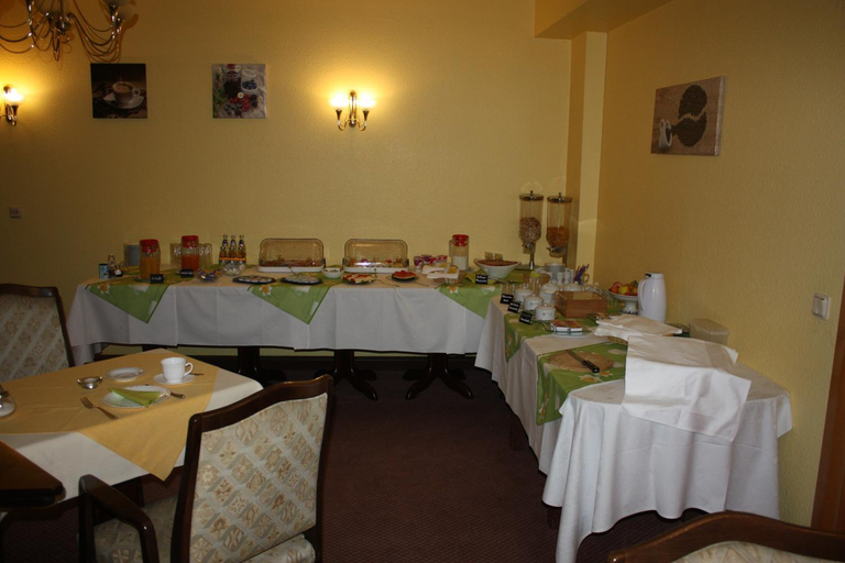 Others 3, Hotel am Ring, Magdeburg