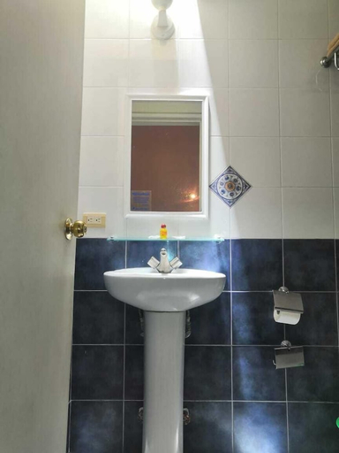 Bathroom 3, Hotel de Talavera, San Andrés Cholula