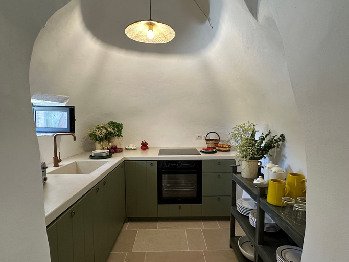 Room 4, Trullo Il Nuciareddo, Brindisi