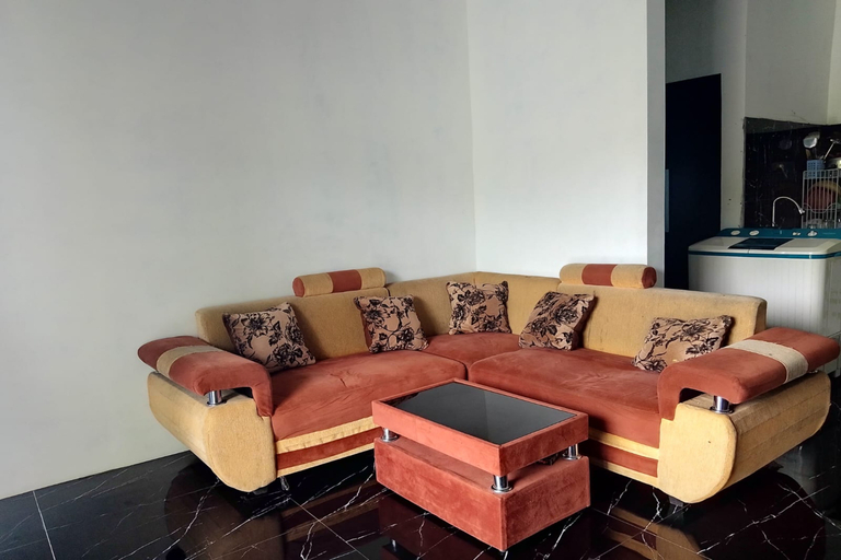 Others 5, OYO 94049 Pondok Accilia, Bogor