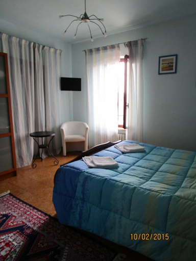 Others 4, B&B Laura, Verona