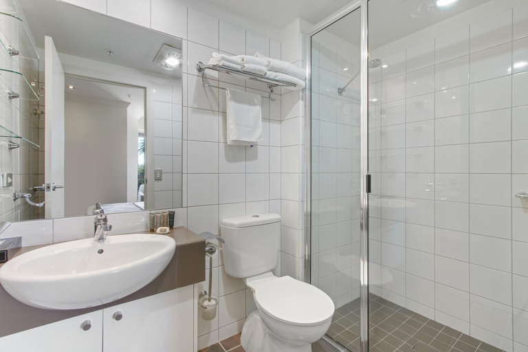 Bathroom 4, The Esplanade Resort And Spa, E. Gippsland - Bairnsdale
