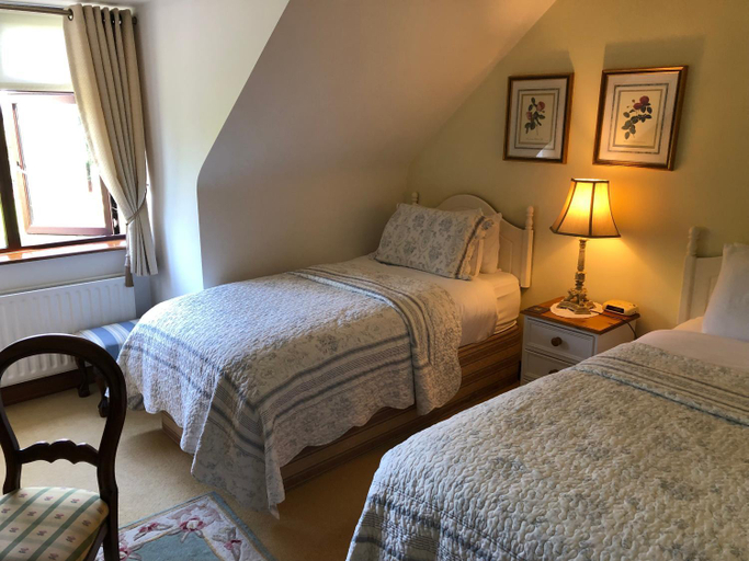 Bedroom 2, Dunaree Bed and Breakfast
