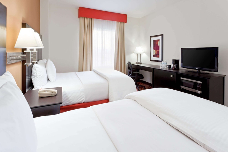 Bedroom 2, La Hotel By La Quinta San Luis Potosi, San Luis Potosí