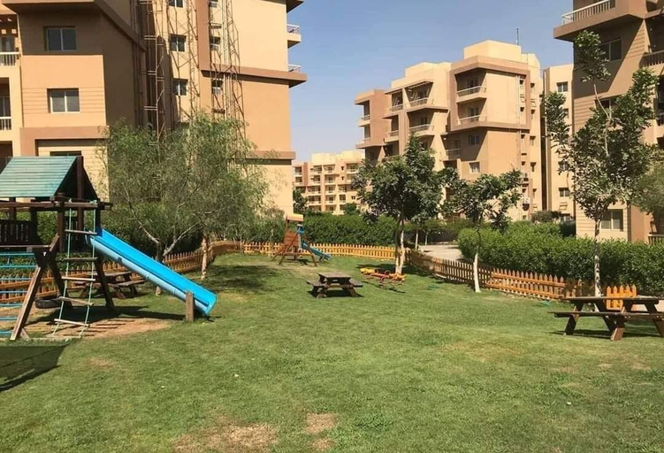 Others 4, Private Studio, AC, kitchen, TV, Wi-Fi, Unorganized in Al Jizah