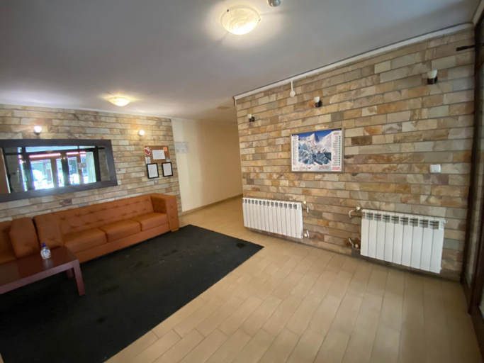 Public Area 2, CEDAR LODGE NEXT TO LIFT ONE BEDROOM APARTMENT, Bansko