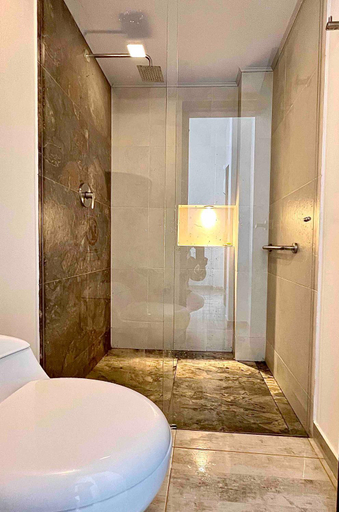 Bathroom 2, La Vista EcoHouse, Macanal