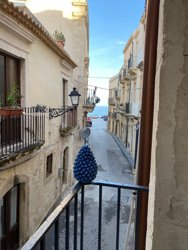 Others 2, Casa 68 Ortigia, Syracuse