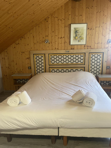 Bedroom 2, Le Domaine de la Caille – L’Hôtel, Haute-Savoie