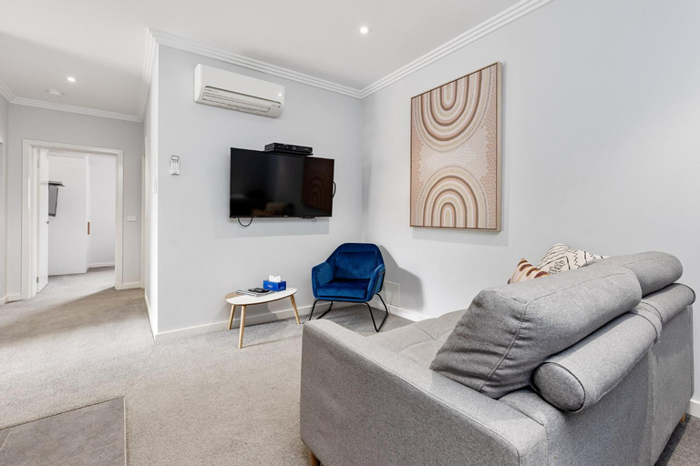 Others 4, Civic Apartments, Wagga Wagga - Pt A