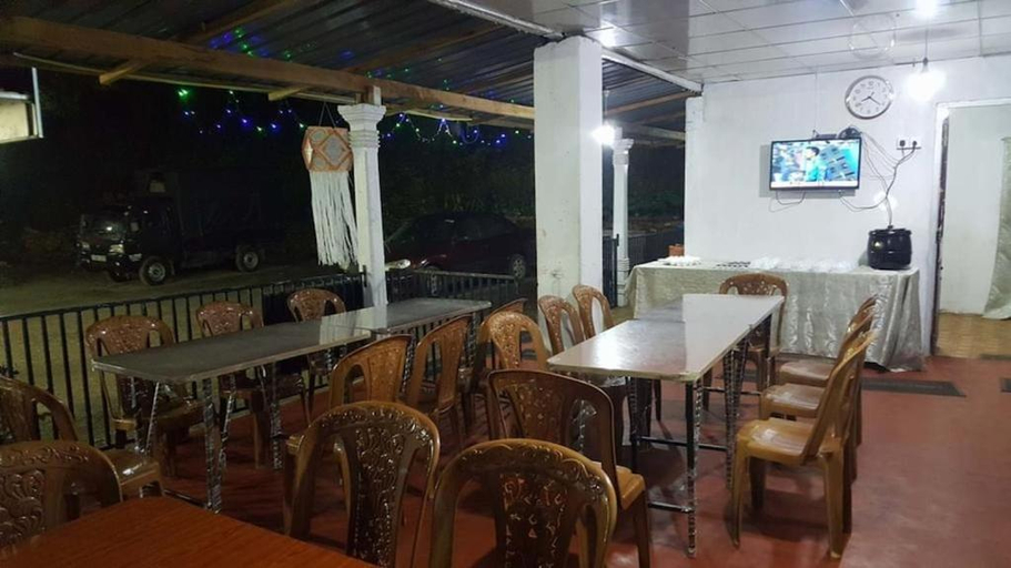 Food & Drinks 3, Pure Land Villa, Ambagamuwa