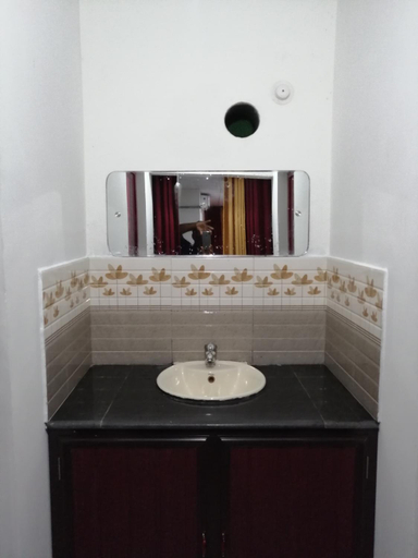 Bathroom 2, B & B Konni, Pathanamthitta, Pathanamthitta