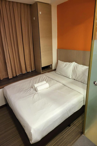 Bedroom 14