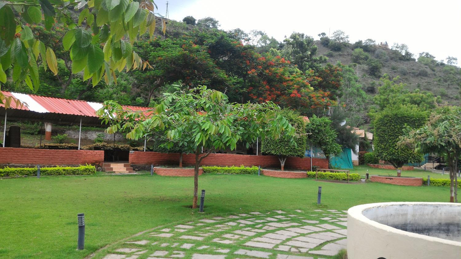 Food & Drinks 3, Hiranya Resorts, Aurangabad
